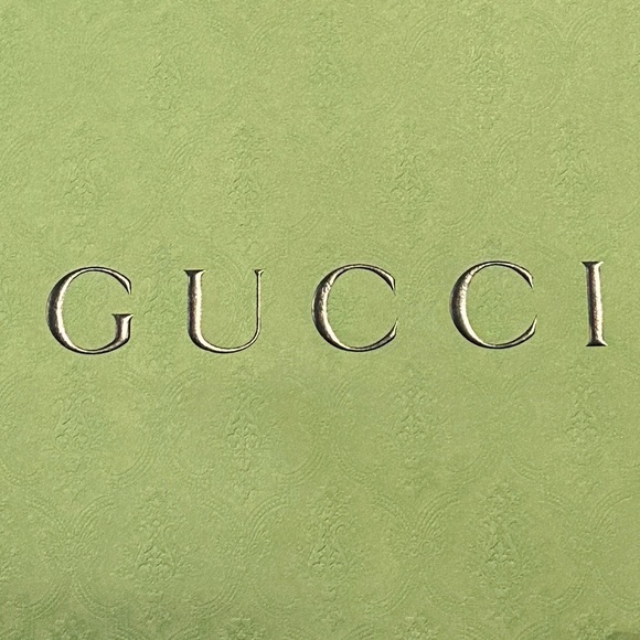 GUCCI: XL Authentic Gucci Shopping Bag ๐๏ธ 29.5โ W x 22.5โ x H9 3/4โ D - Picture 5 of 5